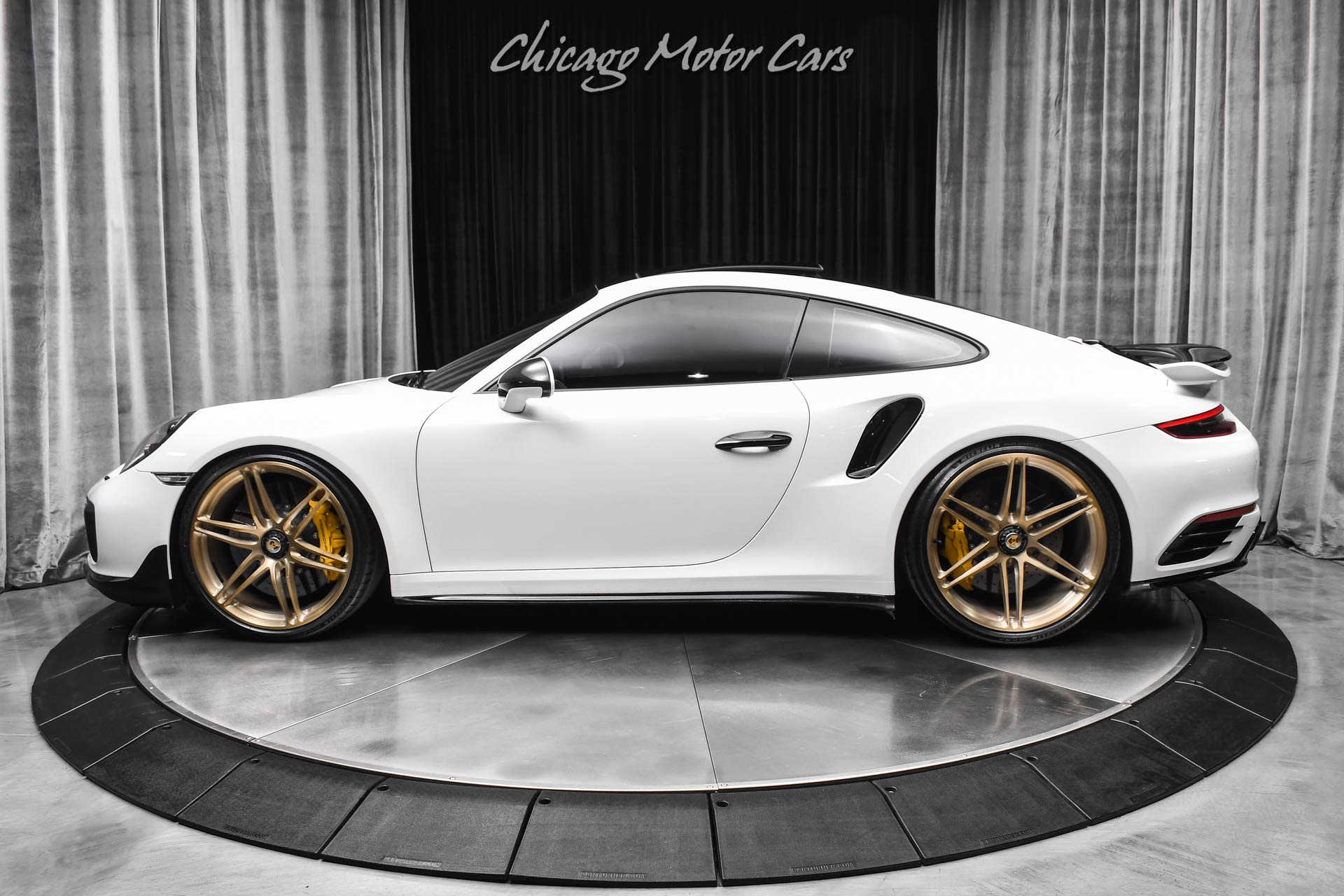 2017 PORSCHE 911 - Image 38