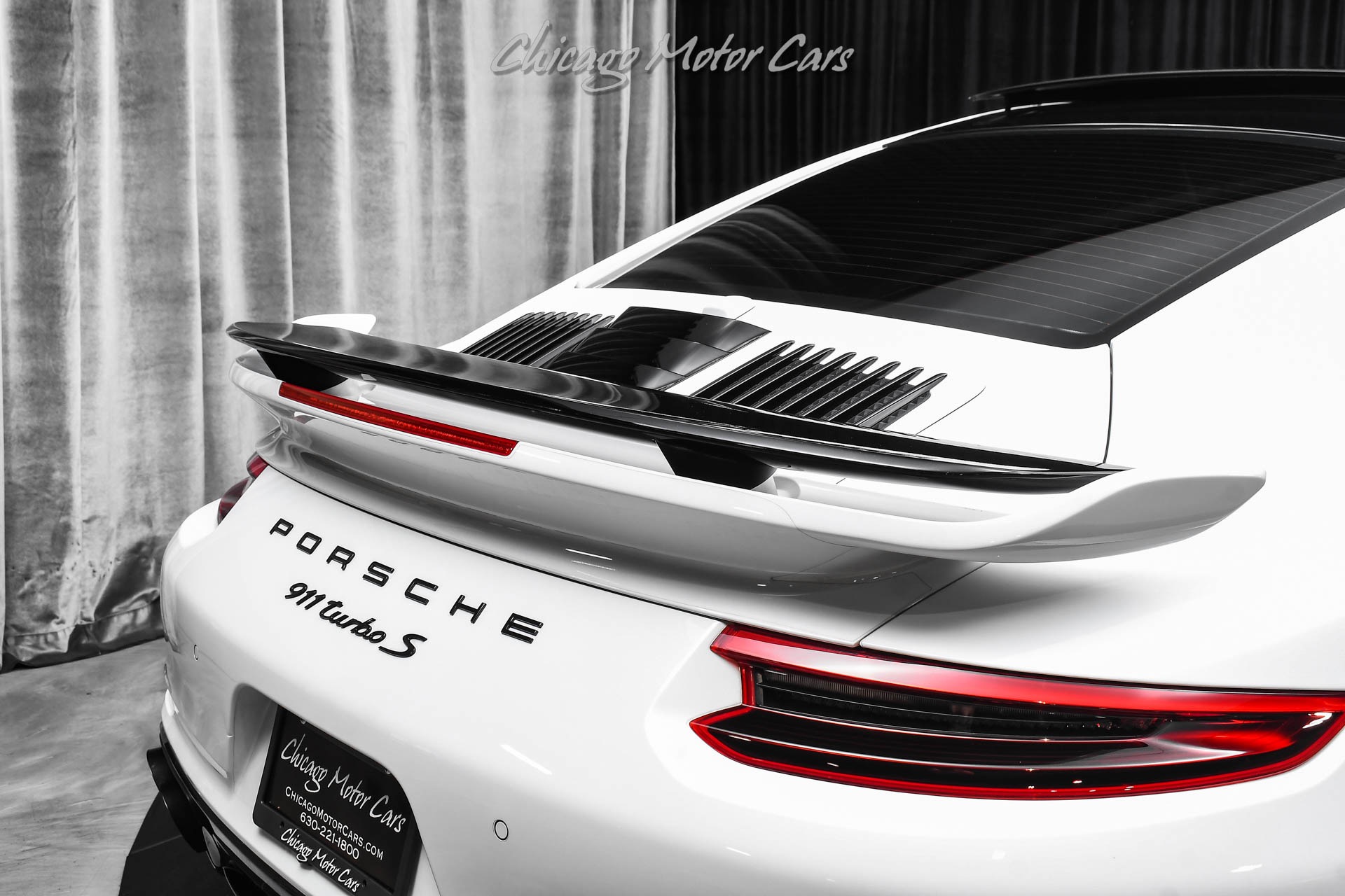 2017 PORSCHE 911 - Image 45