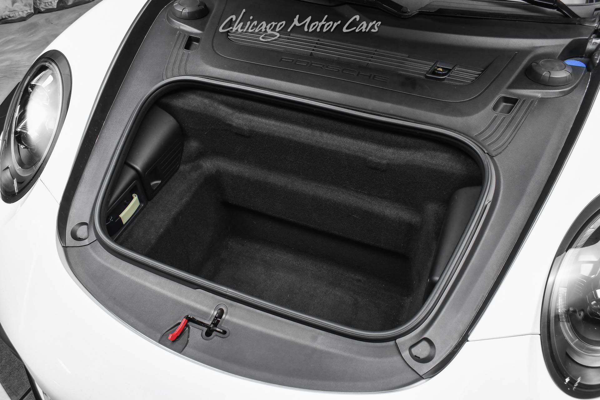 2017 PORSCHE 911 - Image 56