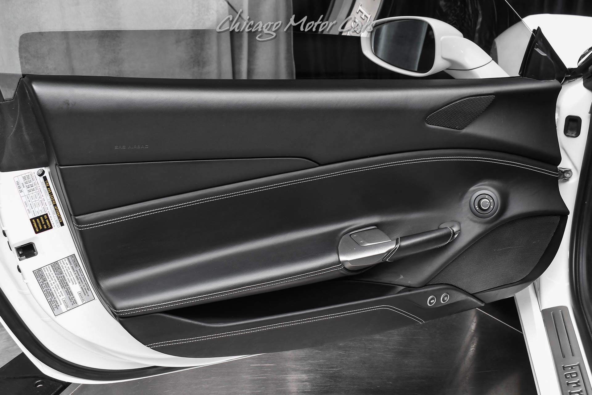 2017 FERRARI 488 - Image 26