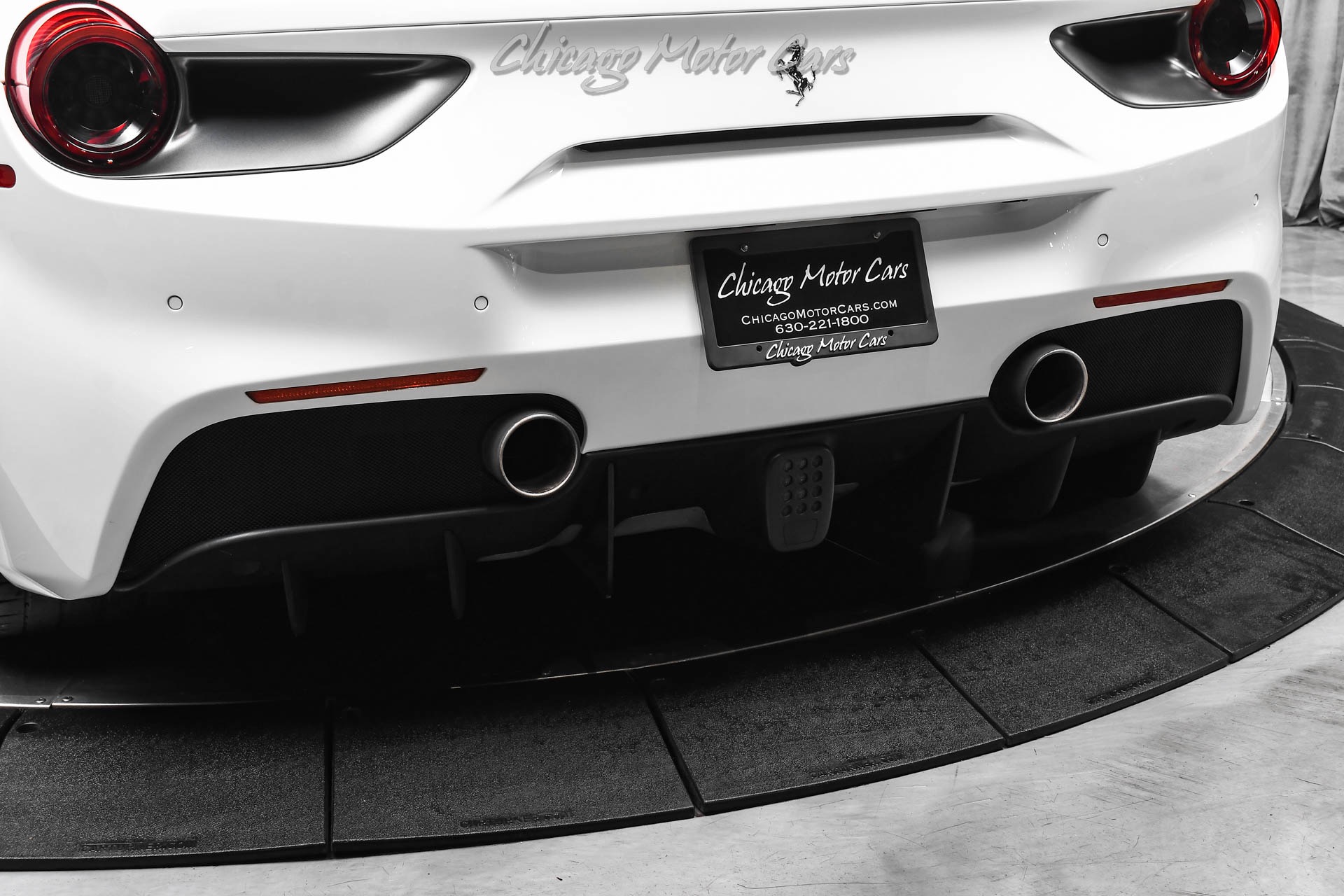 2017 FERRARI 488 - Image 35