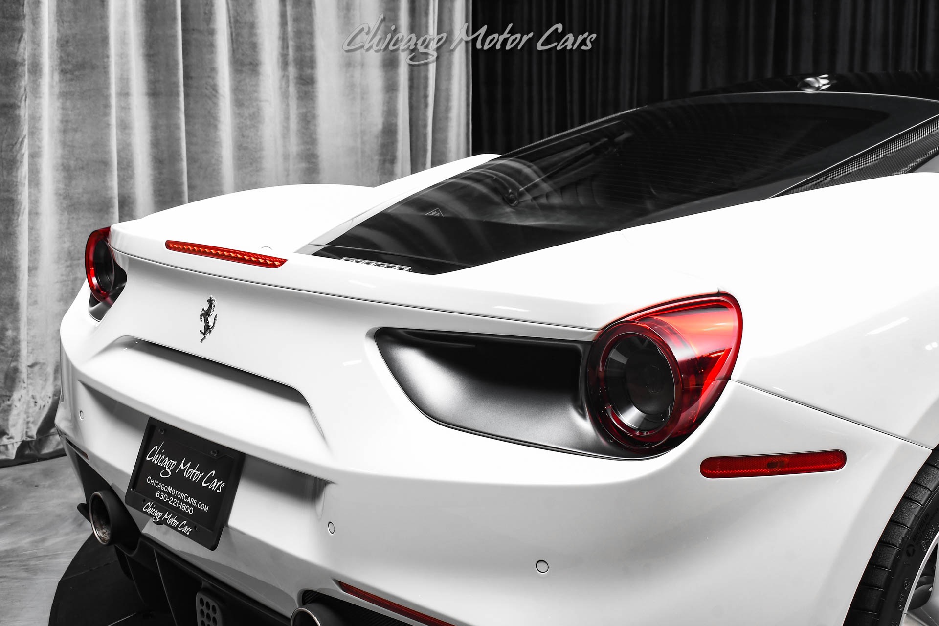 2017 FERRARI 488 - Image 37