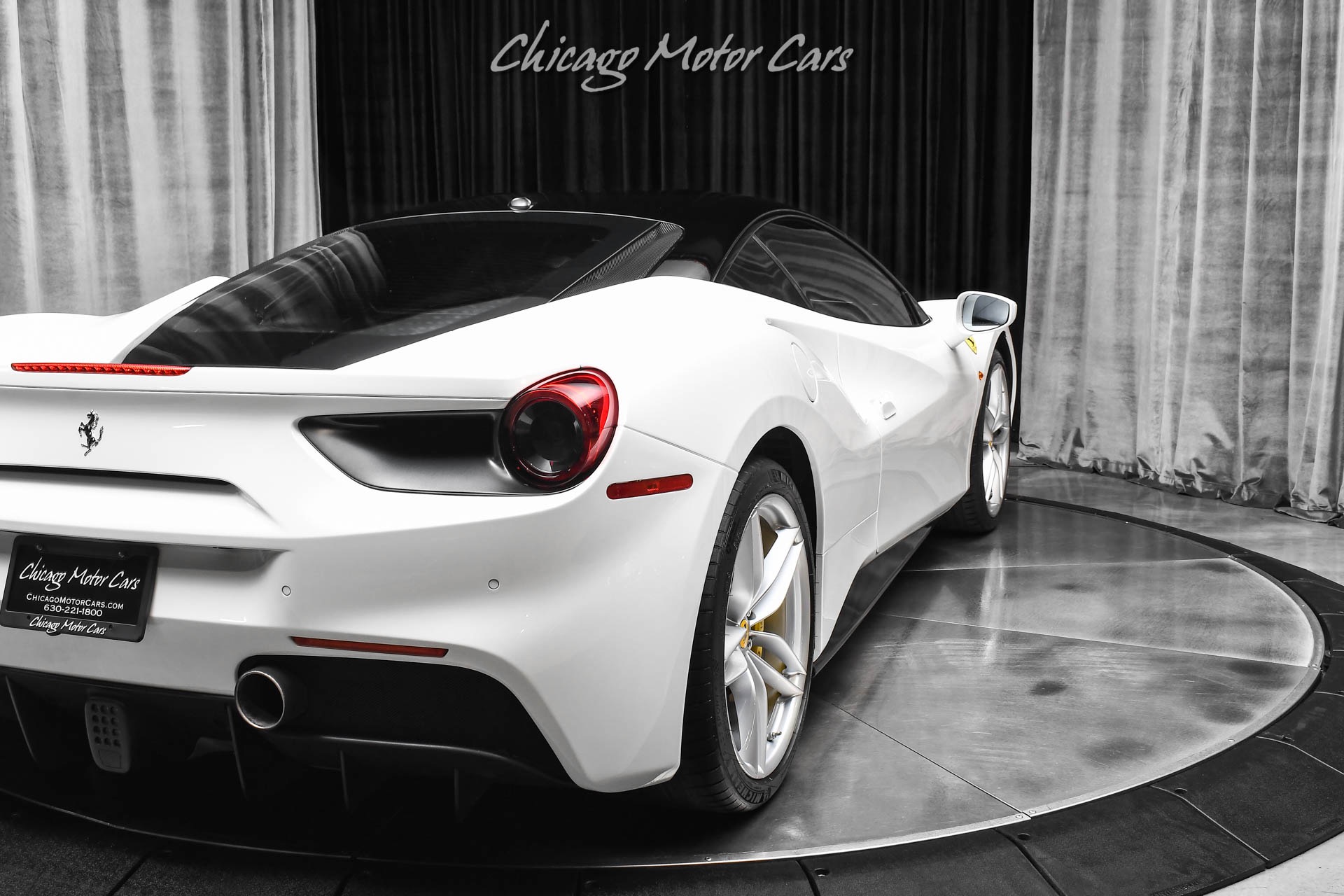 2017 FERRARI 488 - Image 38