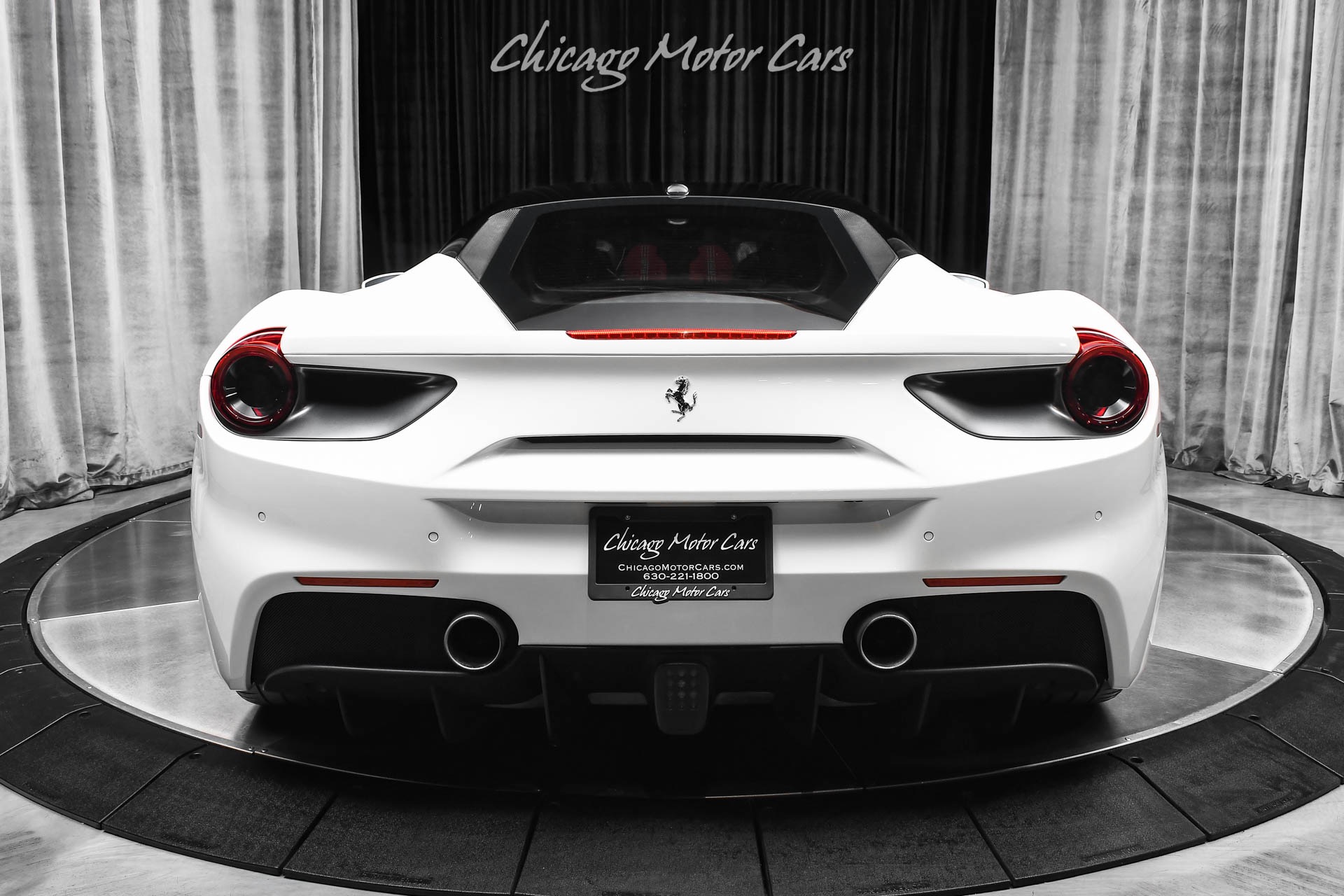 2017 FERRARI 488 - Image 4