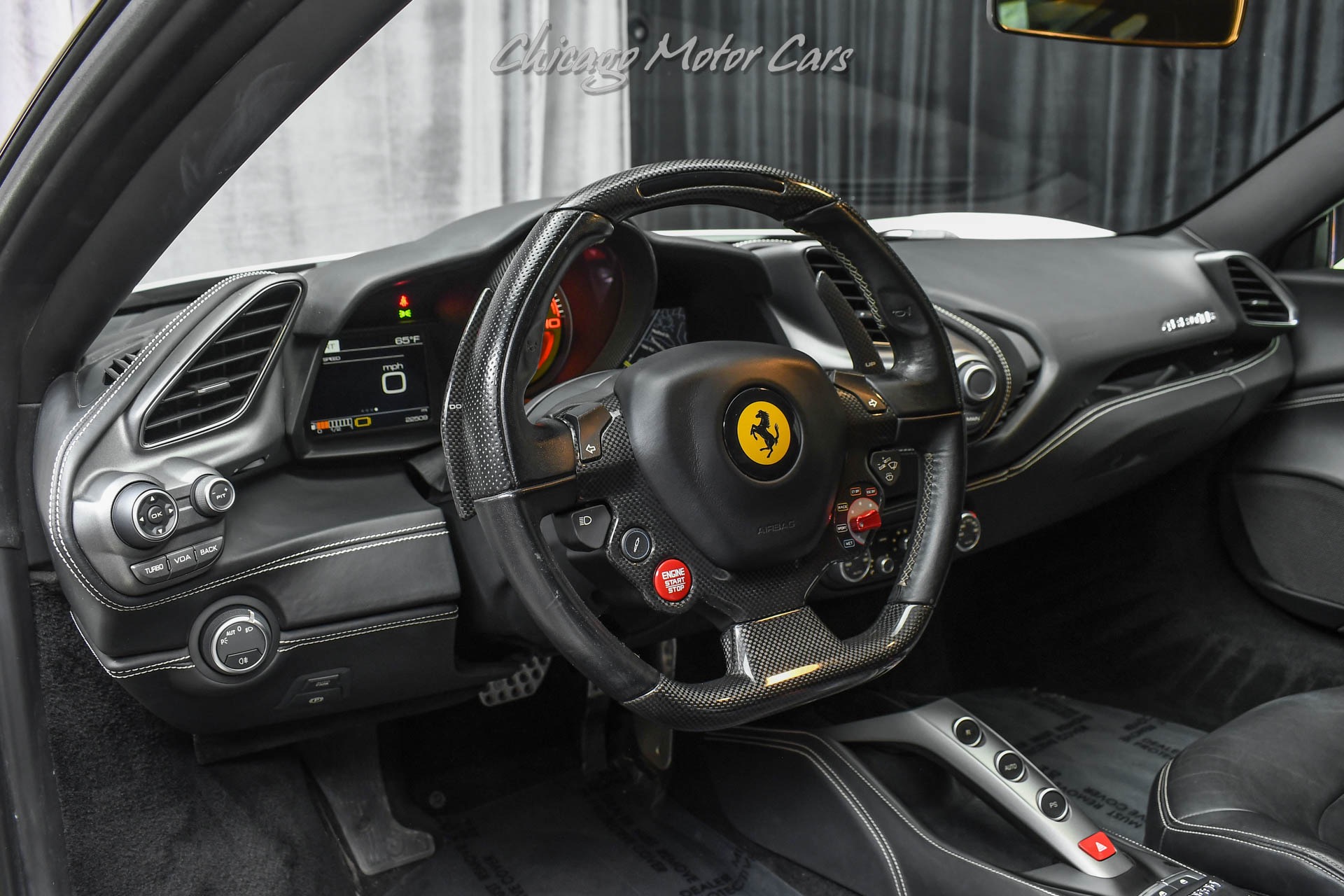 2017 FERRARI 488 - Image 8