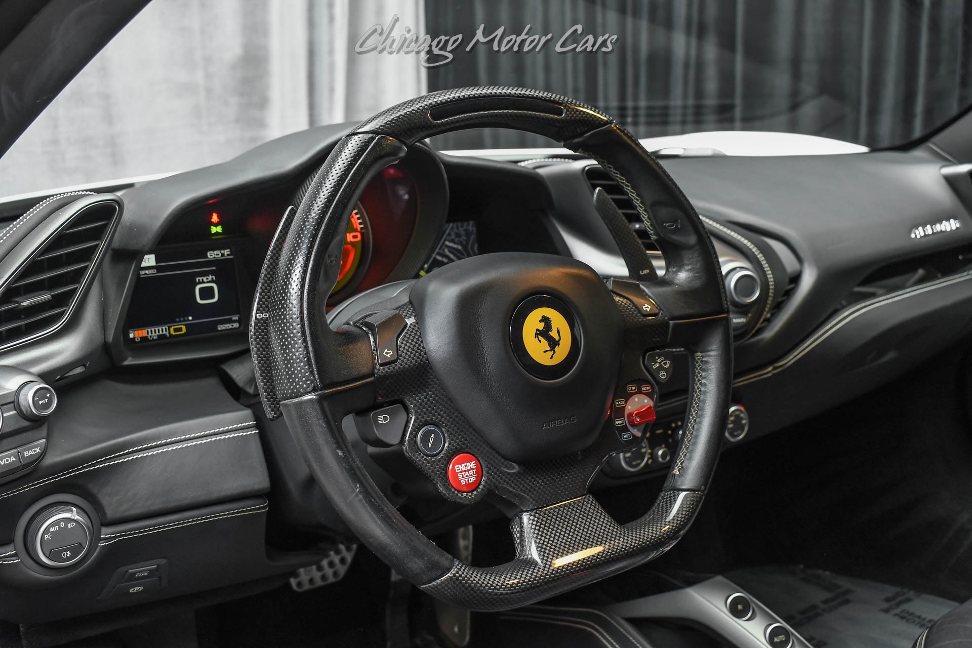 2017 FERRARI 488 - Image 9