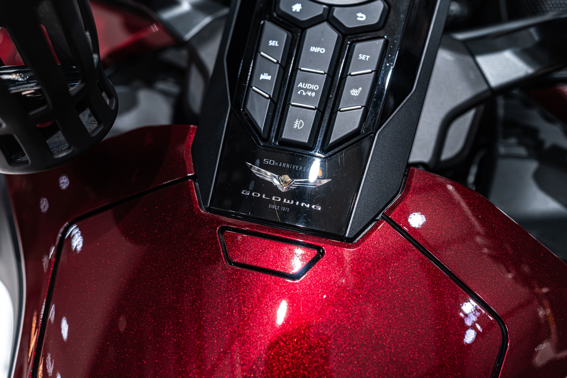2025 HONDA GOLD WING TOUR - Image 20
