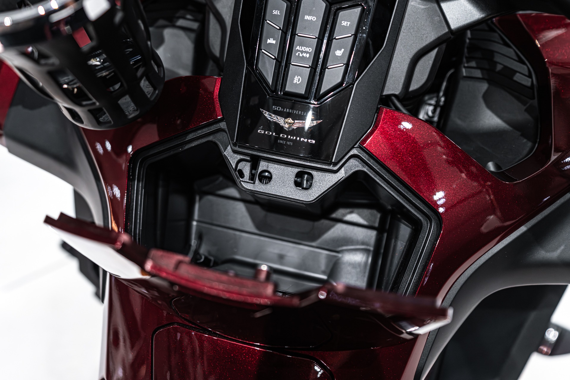 2025 HONDA GOLD WING TOUR - Image 21