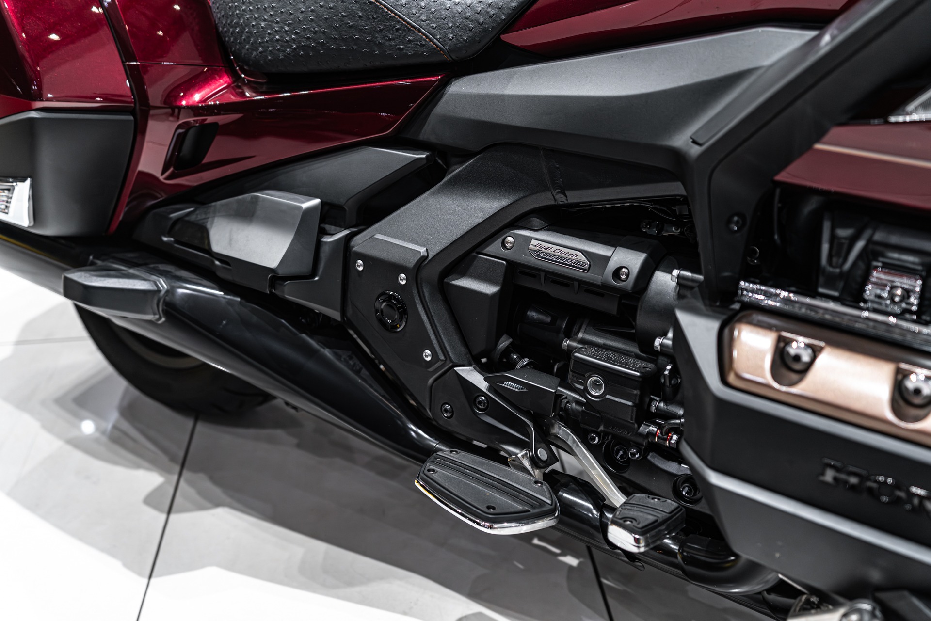 2025 HONDA GOLD WING TOUR - Image 31