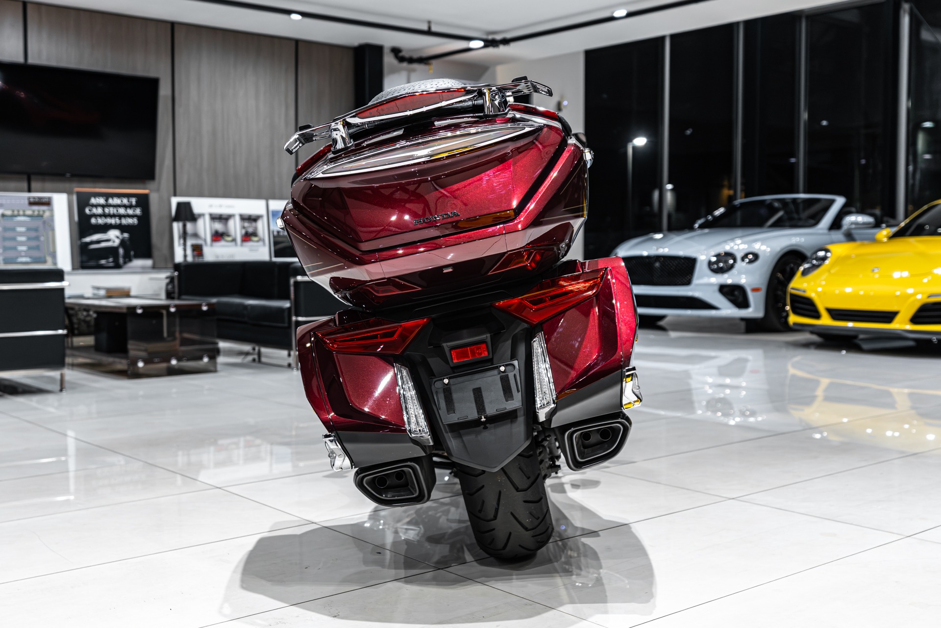 2025 HONDA GOLD WING TOUR - Image 4