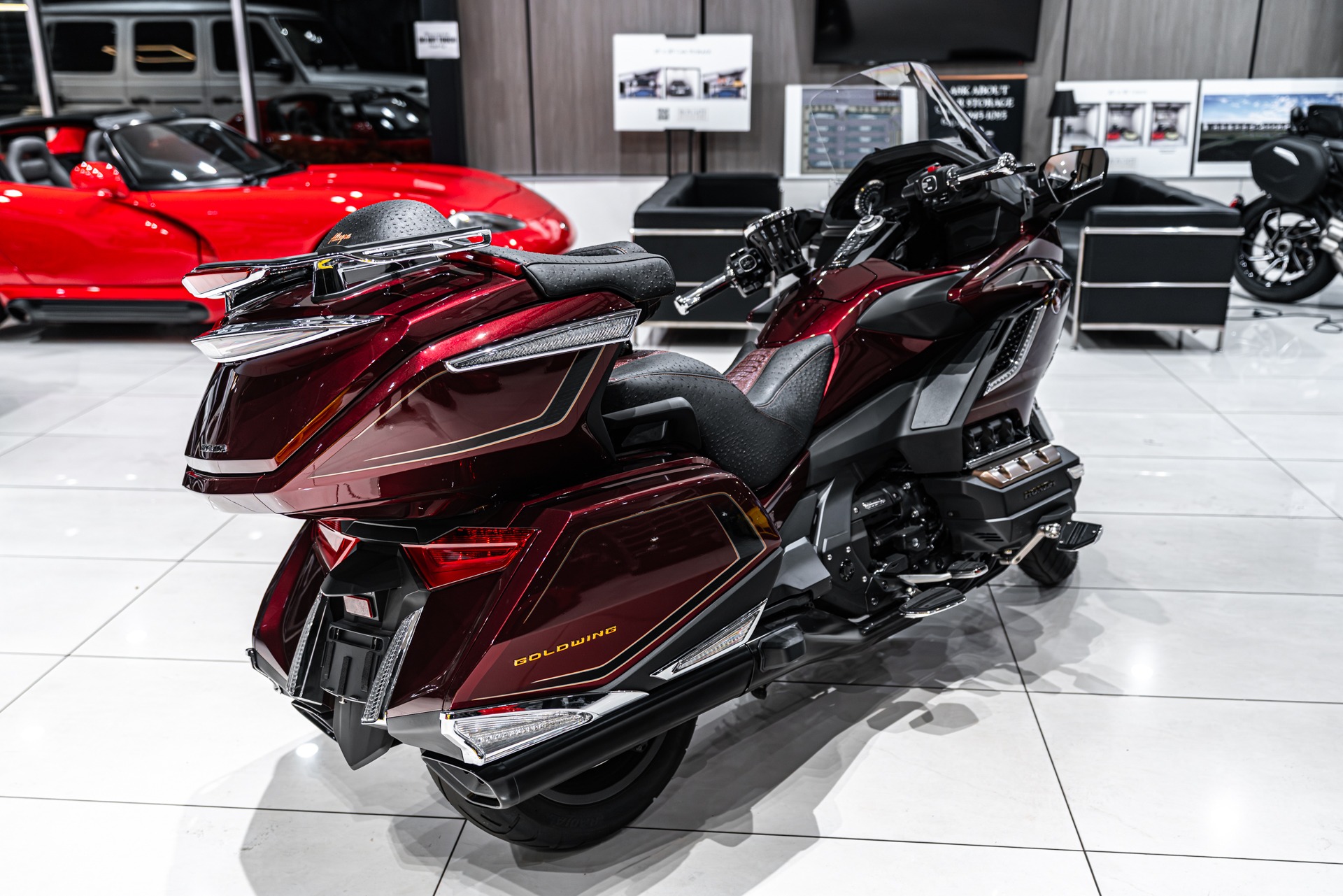 2025 HONDA GOLD WING TOUR - Image 56