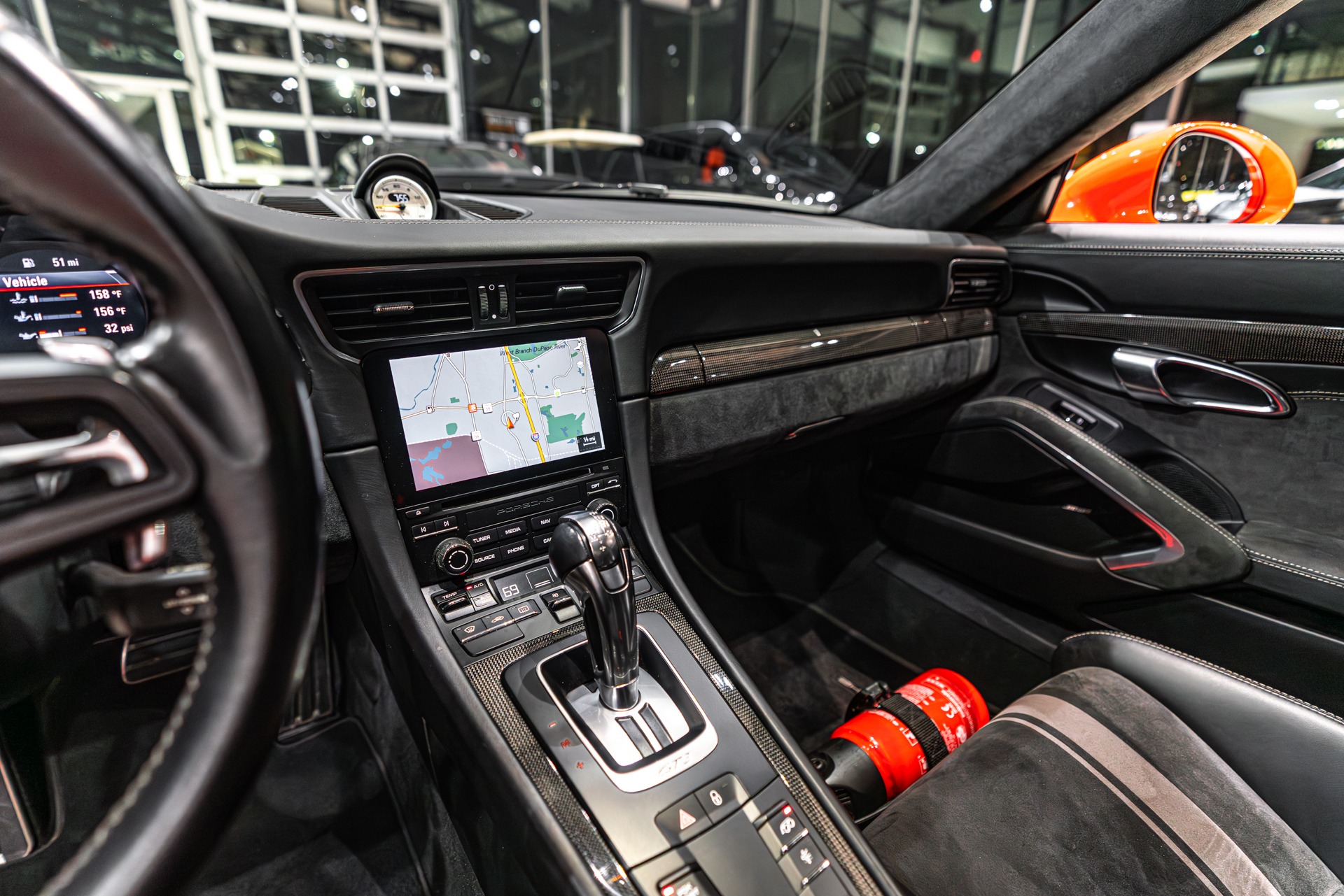 2018 PORSCHE 911 - Image 16