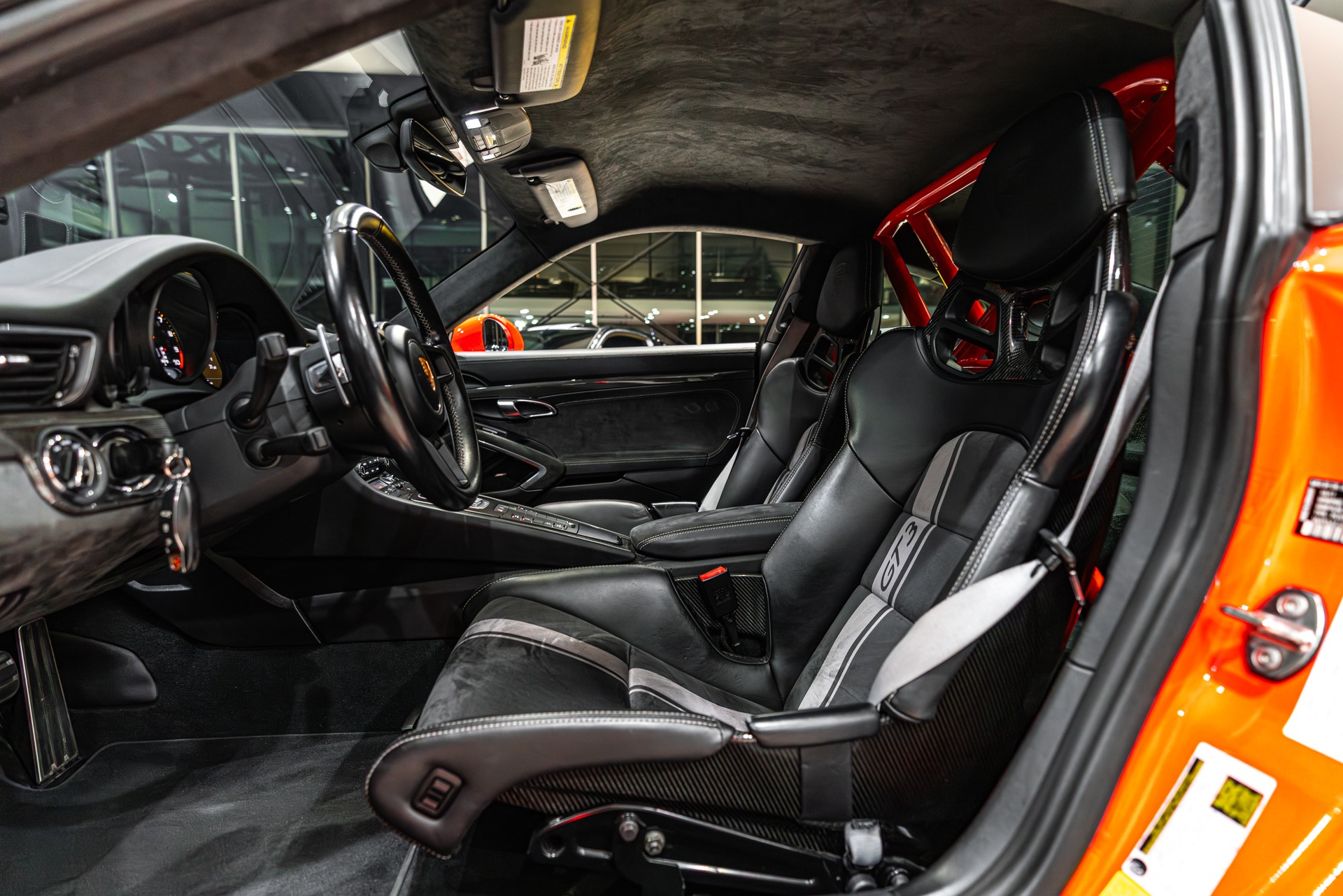 2018 PORSCHE 911 - Image 24