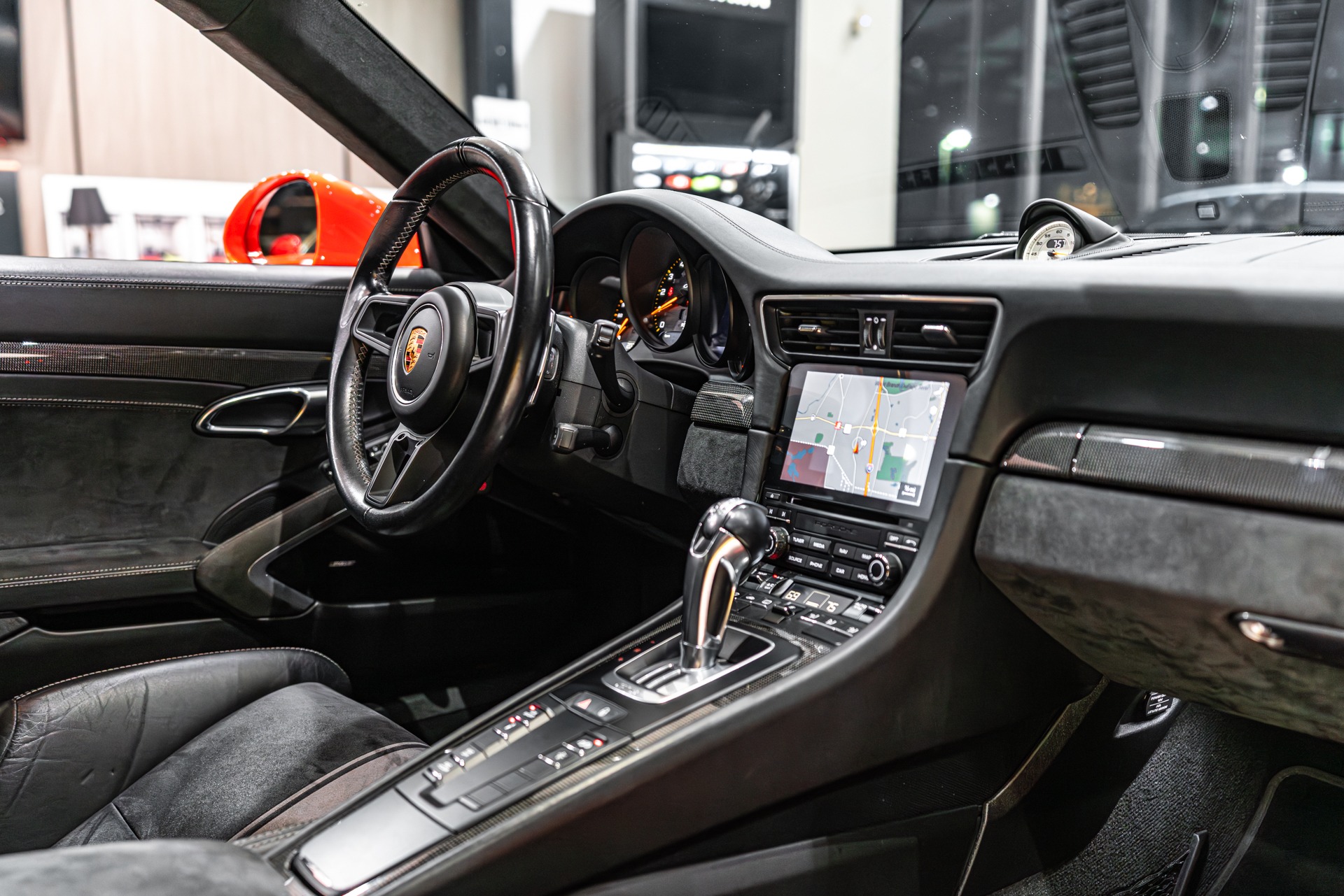 2018 PORSCHE 911 - Image 27