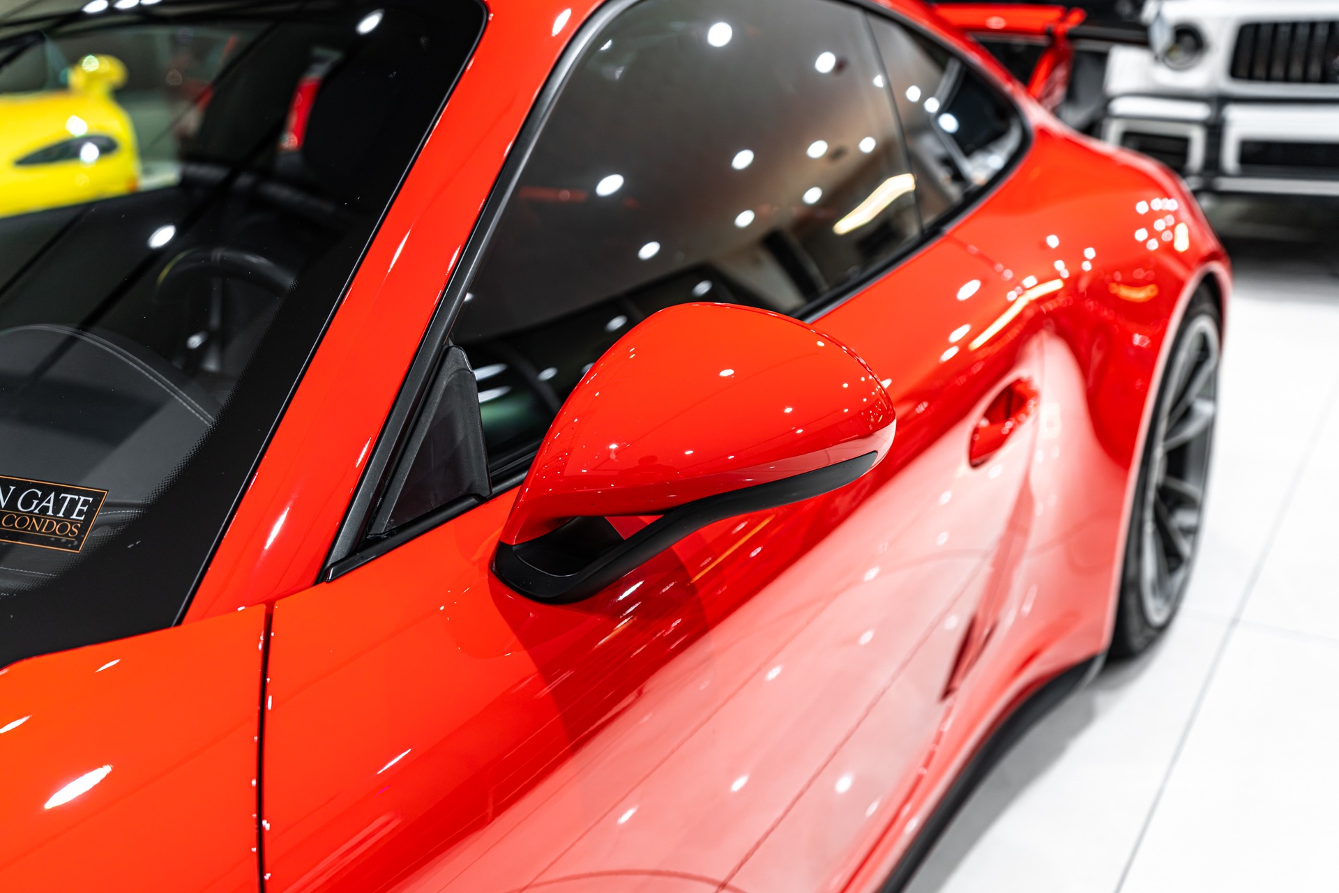 2018 PORSCHE 911 - Image 39