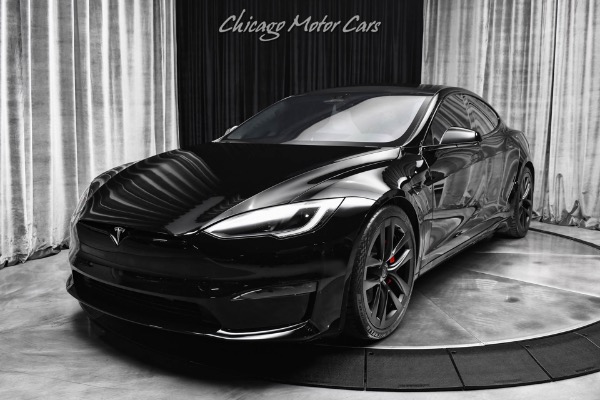 Used 2024 Tesla Model S Plaid Only 5K Miles Cartbon Fiber Interior Trim! Yolk Steering Wheel! for sale Sold at Chicago Motor Cars in West Chicago IL 60185 2