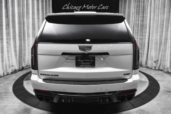 Used 2026 Cadillac Escalade V-Series EXECUTIVE SEATING! ONYX PKG! 6.2L SUPERCHARGED V8! for sale Sold at Chicago Motor Cars in West Chicago IL 60185 4