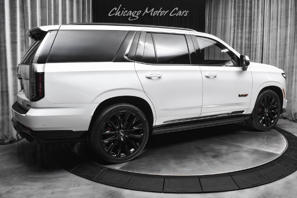 Used 2026 Cadillac Escalade V-Series EXECUTIVE SEATING! ONYX PKG! 6.2L SUPERCHARGED V8! for sale Sold at Chicago Motor Cars in West Chicago IL 60185 5