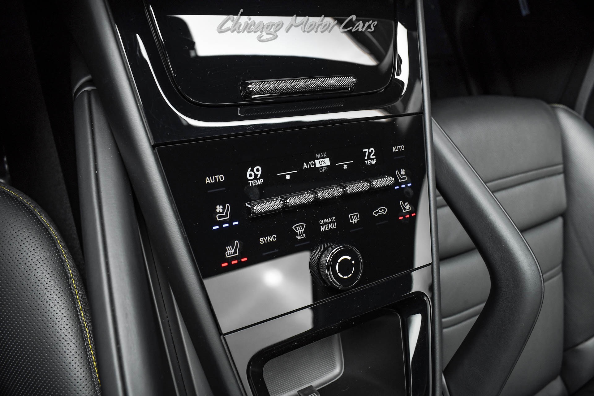 2025 PORSCHE CAYENNE - Image 20