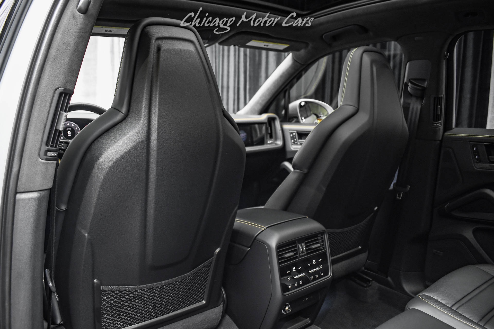 2025 PORSCHE CAYENNE - Image 27