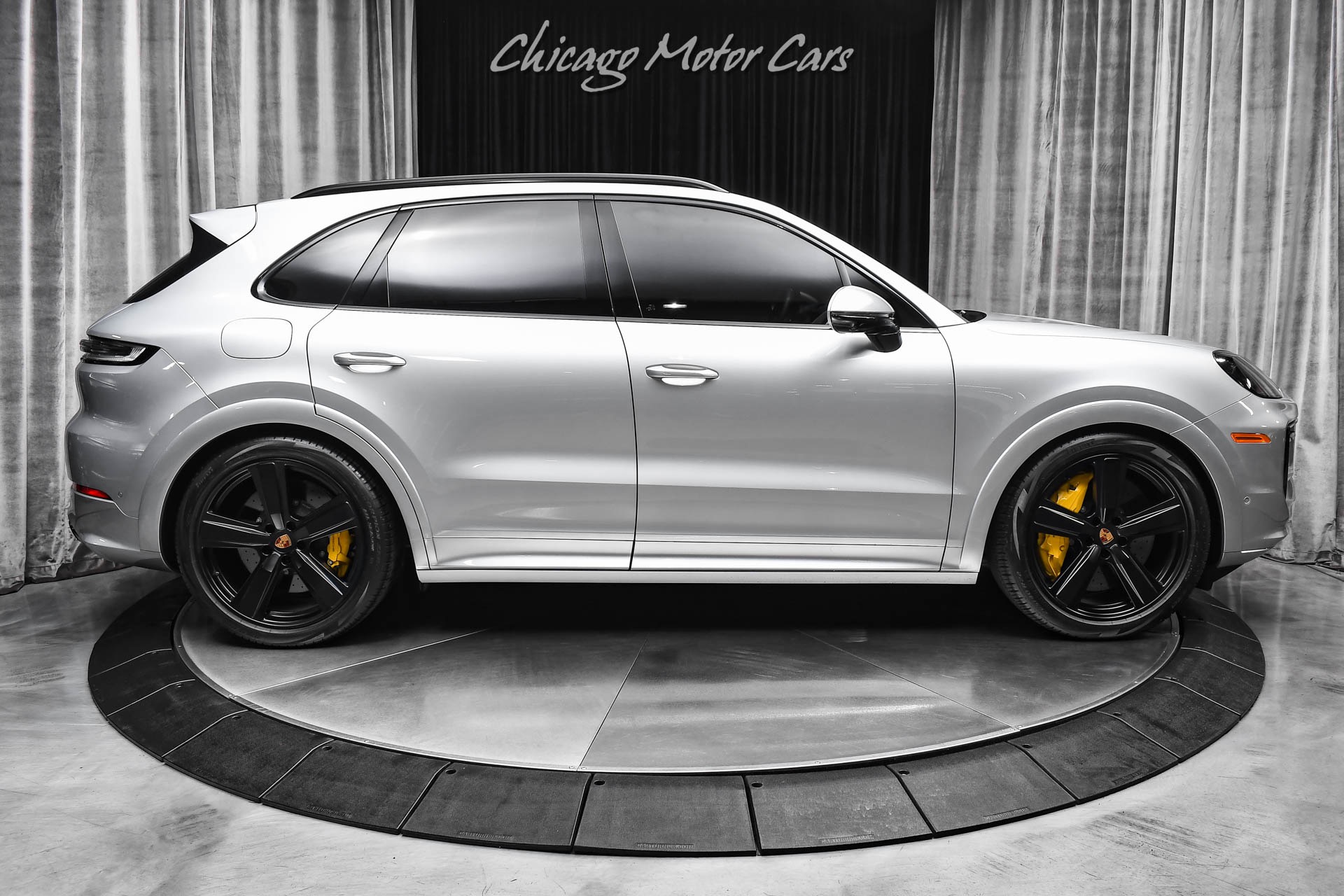 2025 PORSCHE CAYENNE - Image 48