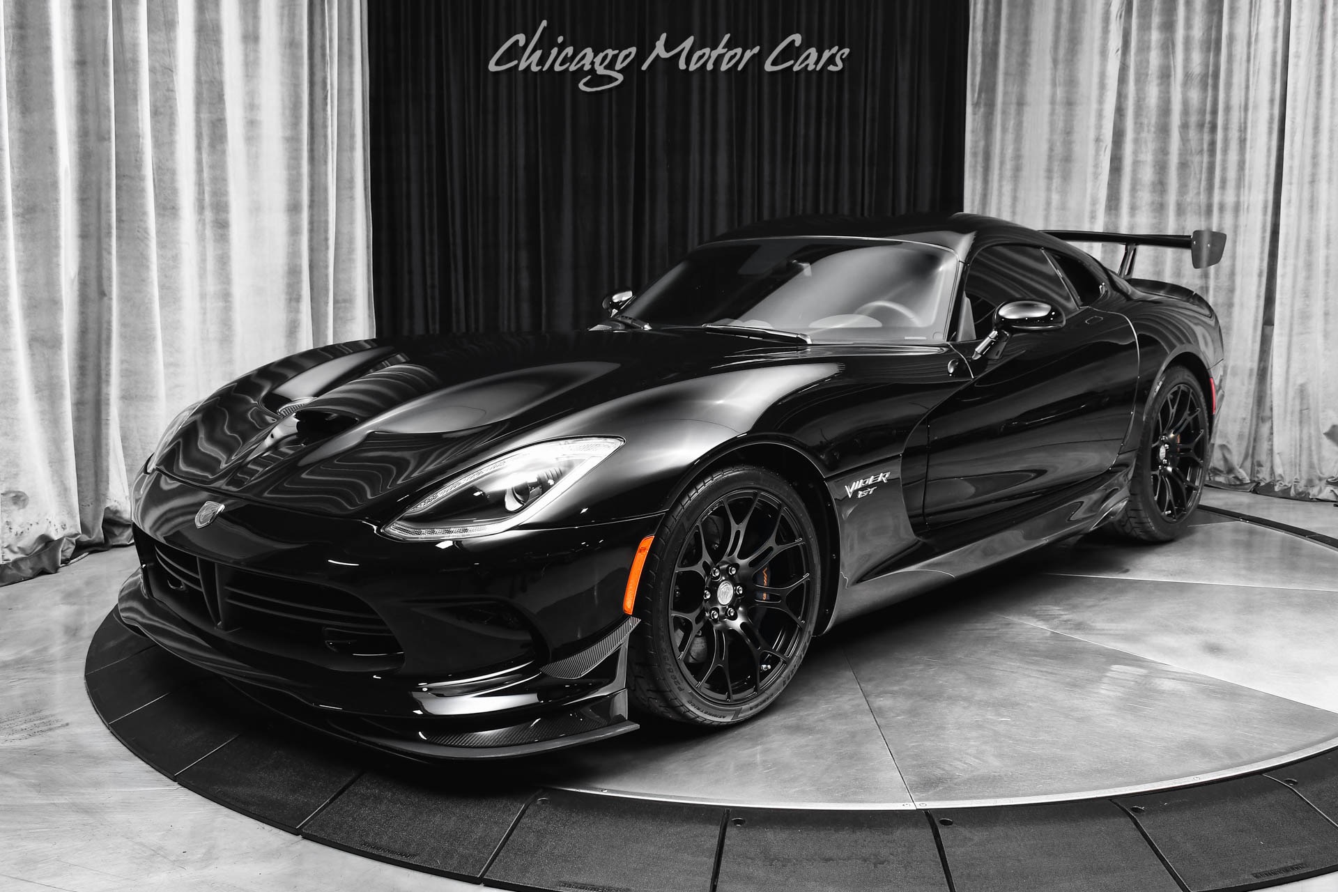 2017 DODGE VIPER - Image 24