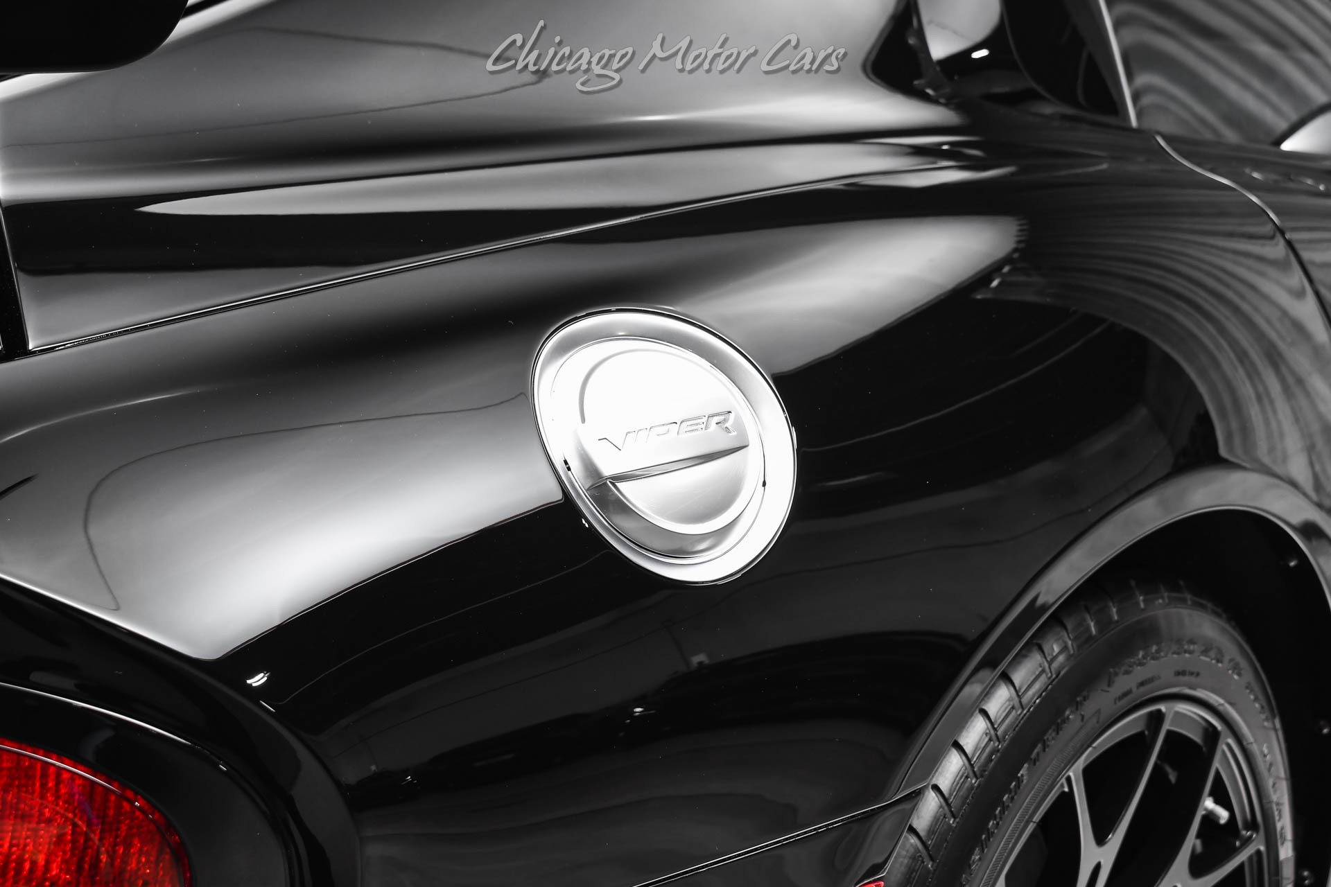 2017 DODGE VIPER - Image 35