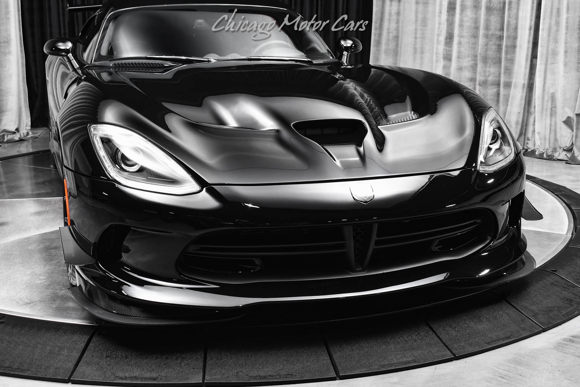 2017 DODGE VIPER - Image 40