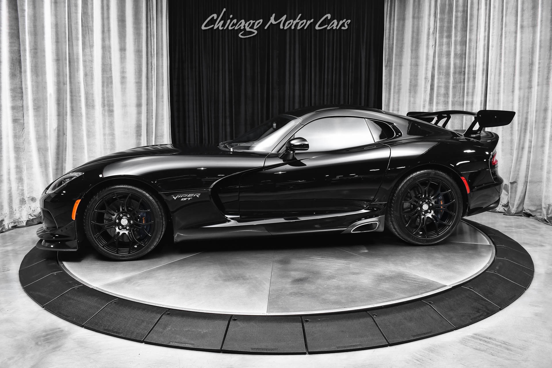 2017 DODGE VIPER - Image 1