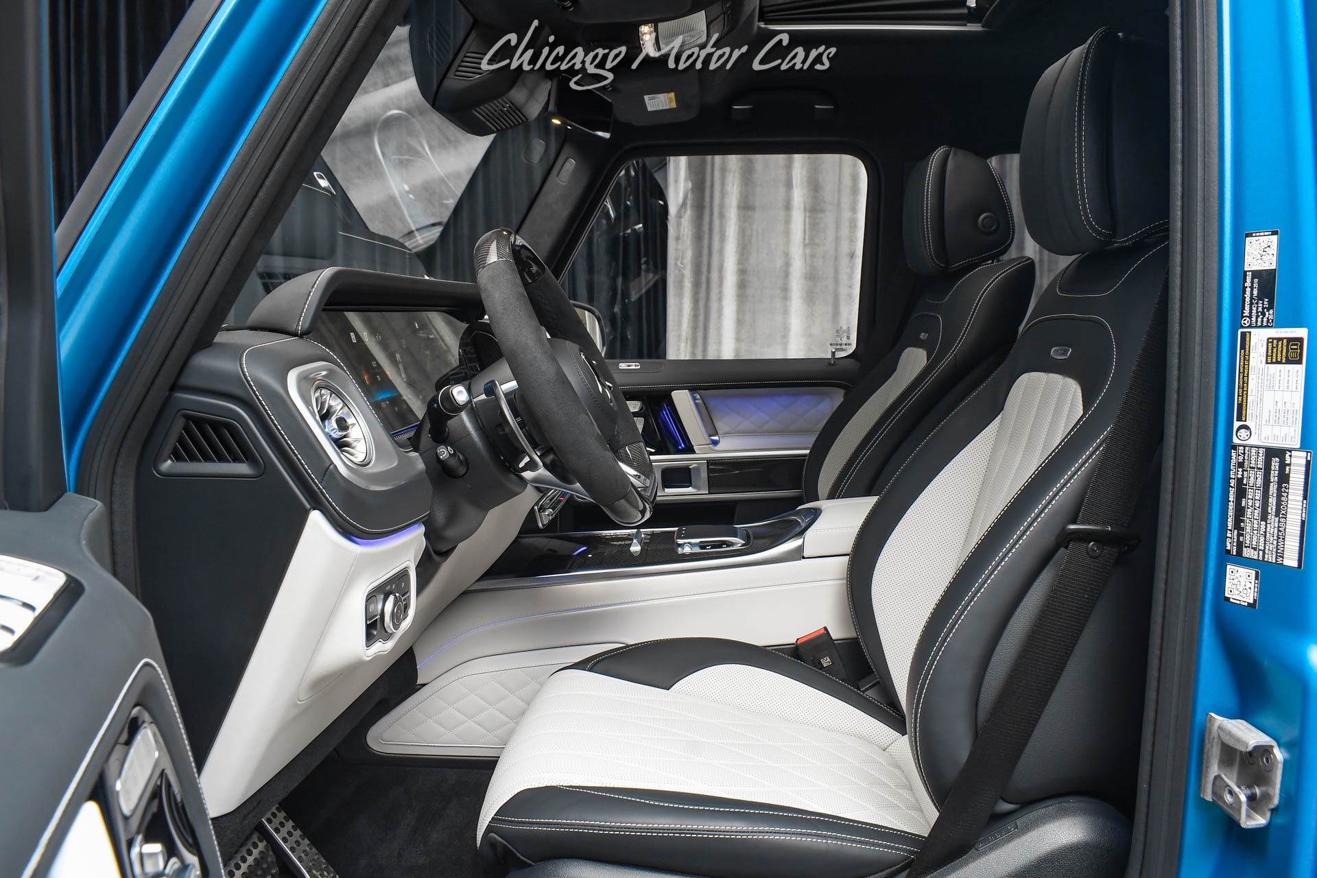 2026 MERCEDES BENZ G63 AMG - Image 24