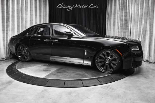 Used 2021 Rolls-Royce Ghost Starlight Headliner Rear Theatre Config Rotating Display HUD Loaded for sale Sold at Chicago Motor Cars in West Chicago IL 60185 6