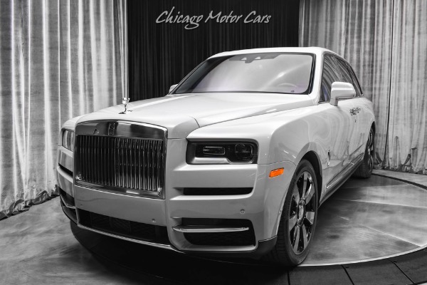 Used 2023 Rolls-Royce Cullinan SUV Rear Theater Configuration! Starlight Headliner! Only 5,400 Miles! for sale Sold at Chicago Motor Cars in West Chicago IL 60185 2