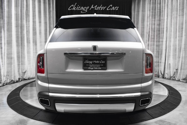 Used 2023 Rolls-Royce Cullinan SUV Rear Theater Configuration! Starlight Headliner! Only 5,400 Miles! for sale Sold at Chicago Motor Cars in West Chicago IL 60185 4