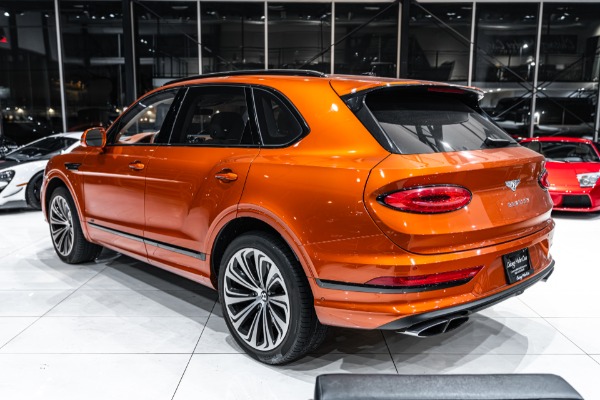 Used 2022 Bentley Bentayga V8 AWD! for sale Sold at Chicago Motor Cars in West Chicago IL 60185 2