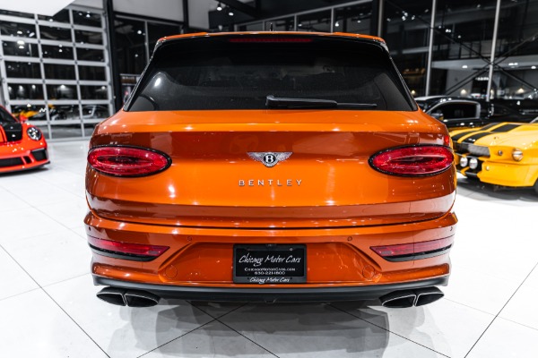 Used 2022 Bentley Bentayga V8 AWD! for sale Sold at Chicago Motor Cars in West Chicago IL 60185 3