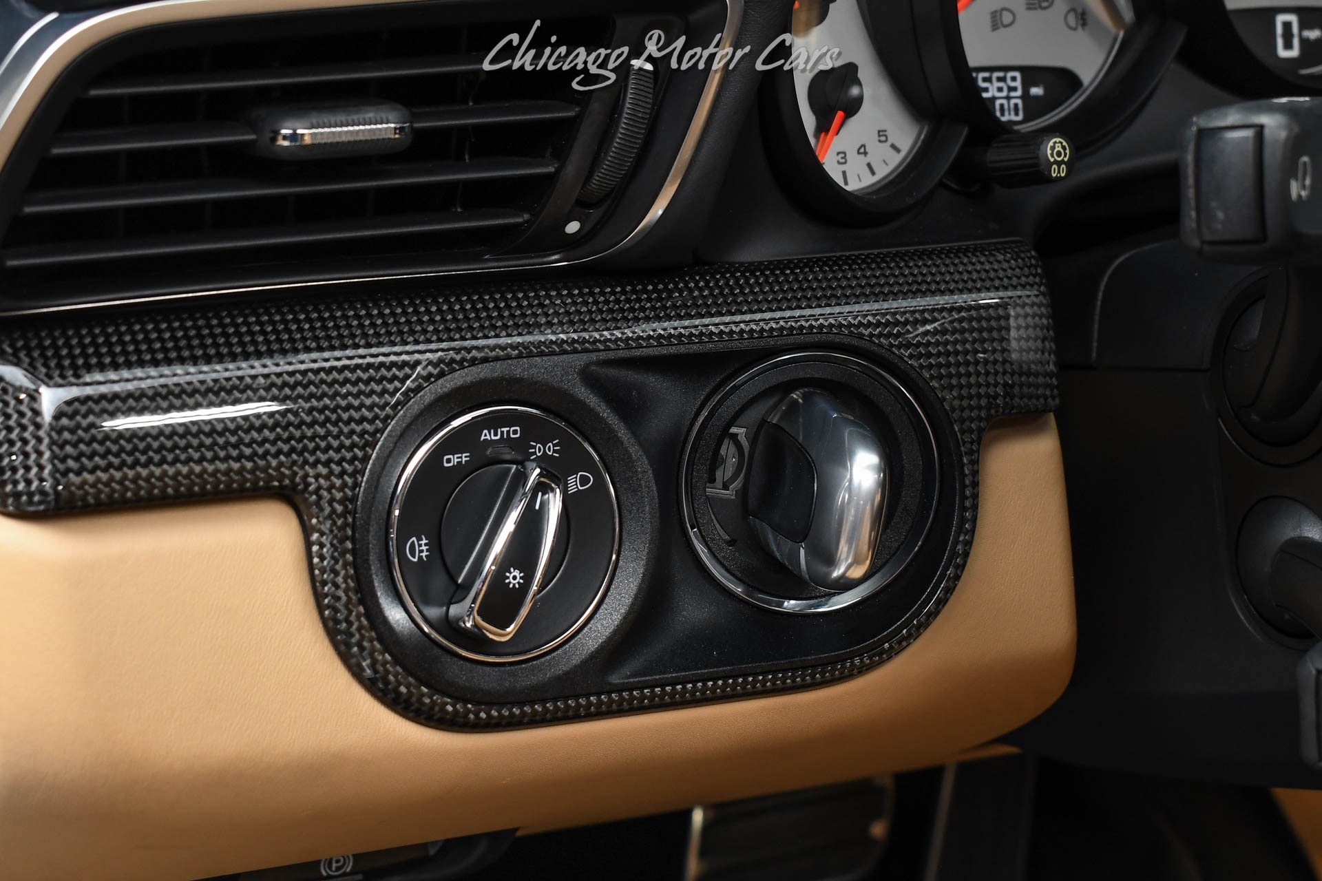 2019 Porsche 911 Turbo S - Photo 10
