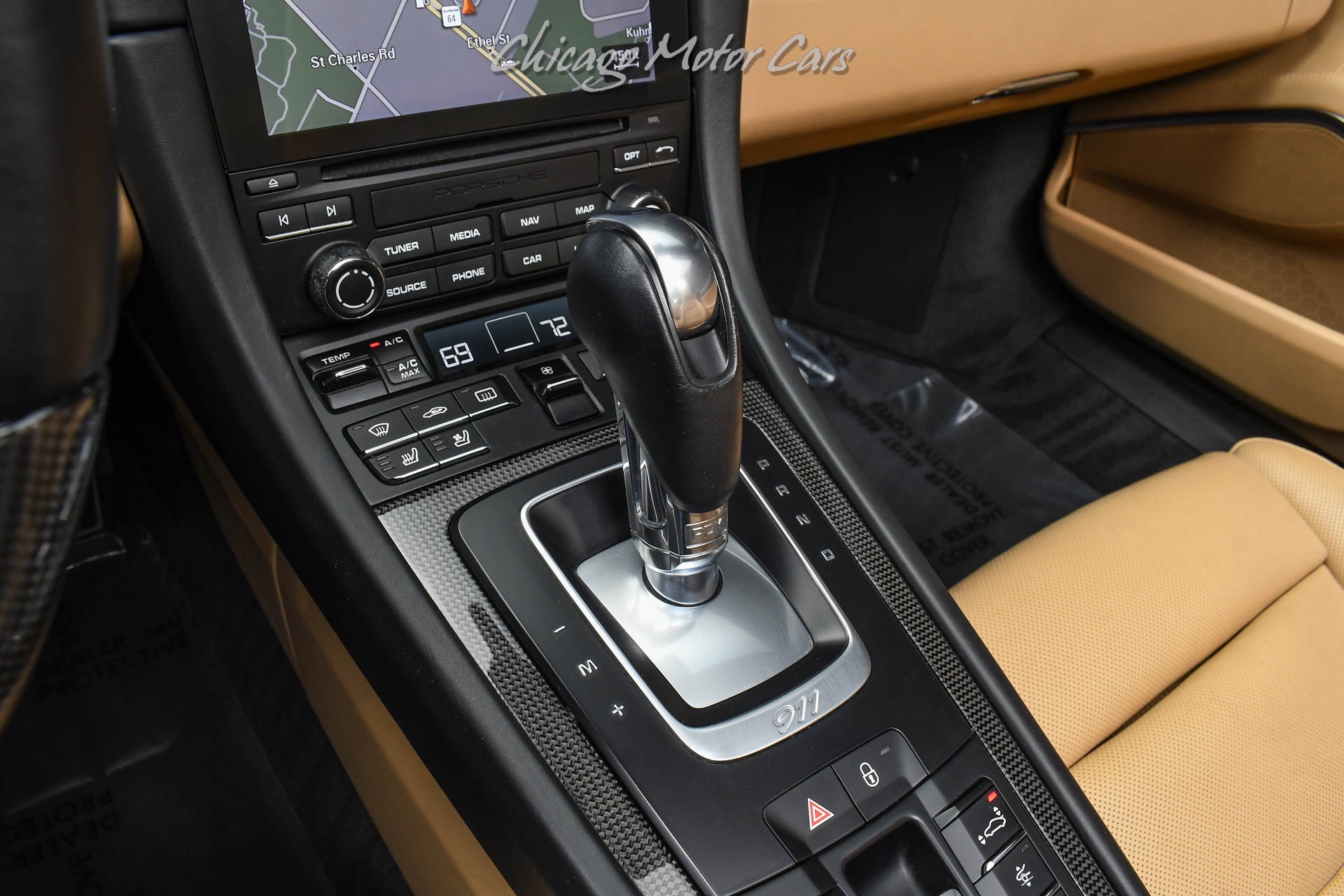 2019 Porsche 911 Turbo S - Photo 18