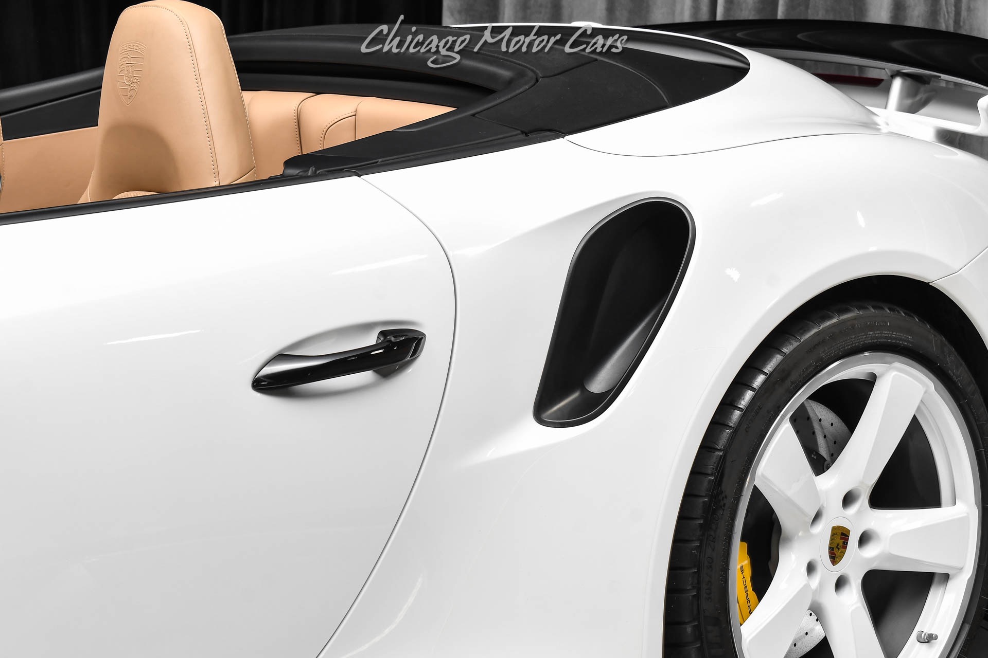 2019 Porsche 911 Turbo S - Photo 39
