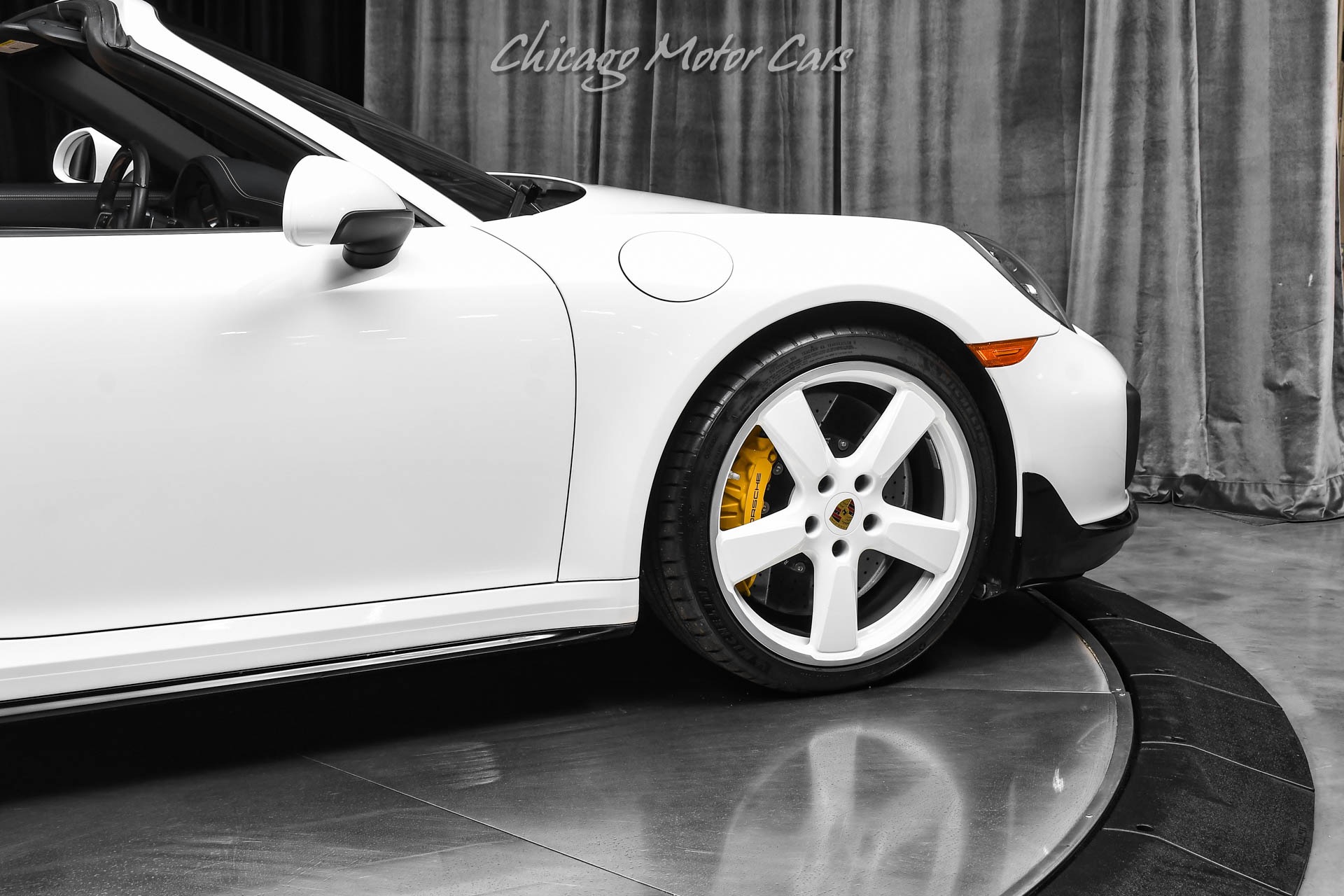 2019 Porsche 911 Turbo S - Photo 53