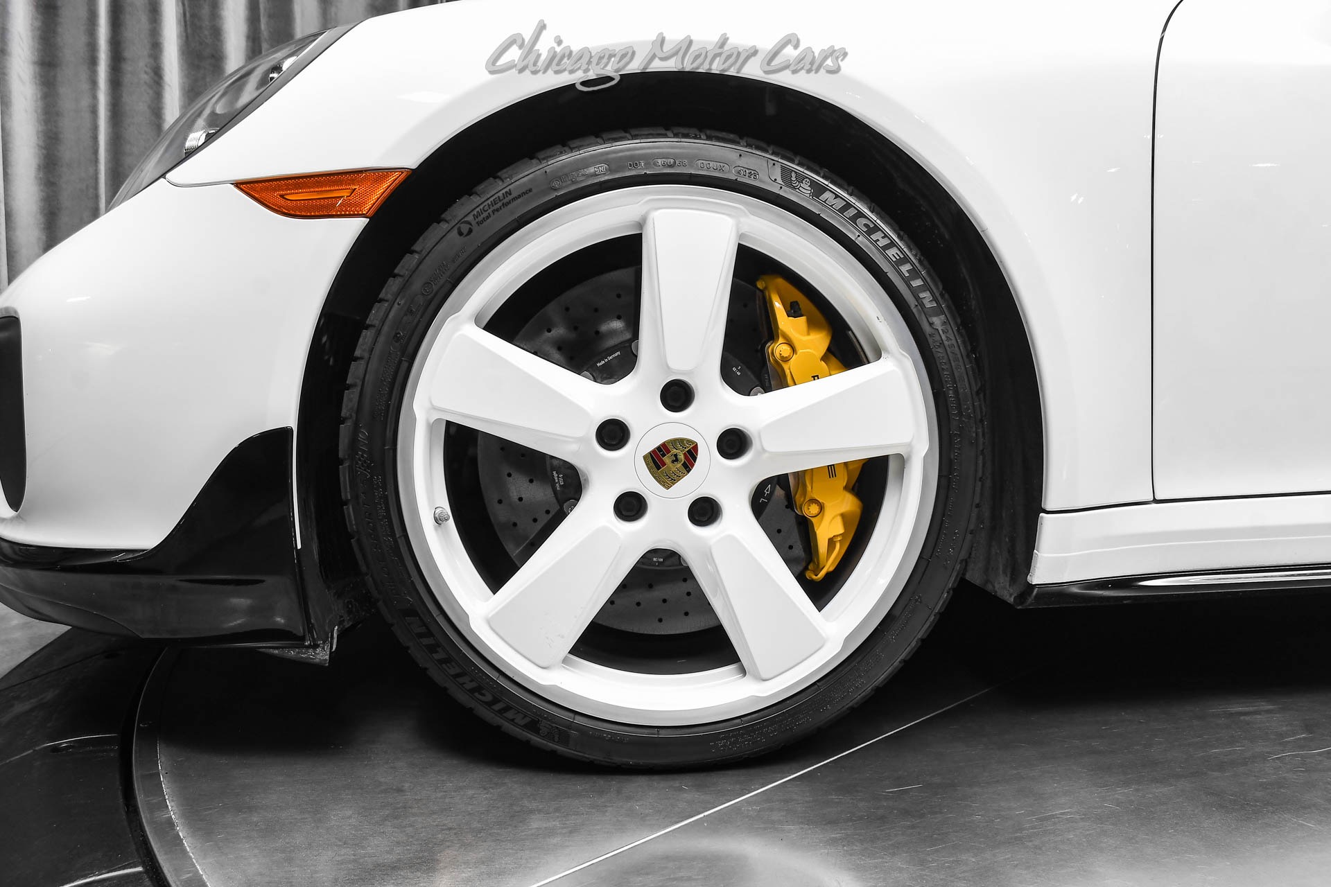 2019 Porsche 911 Turbo S - Photo 58
