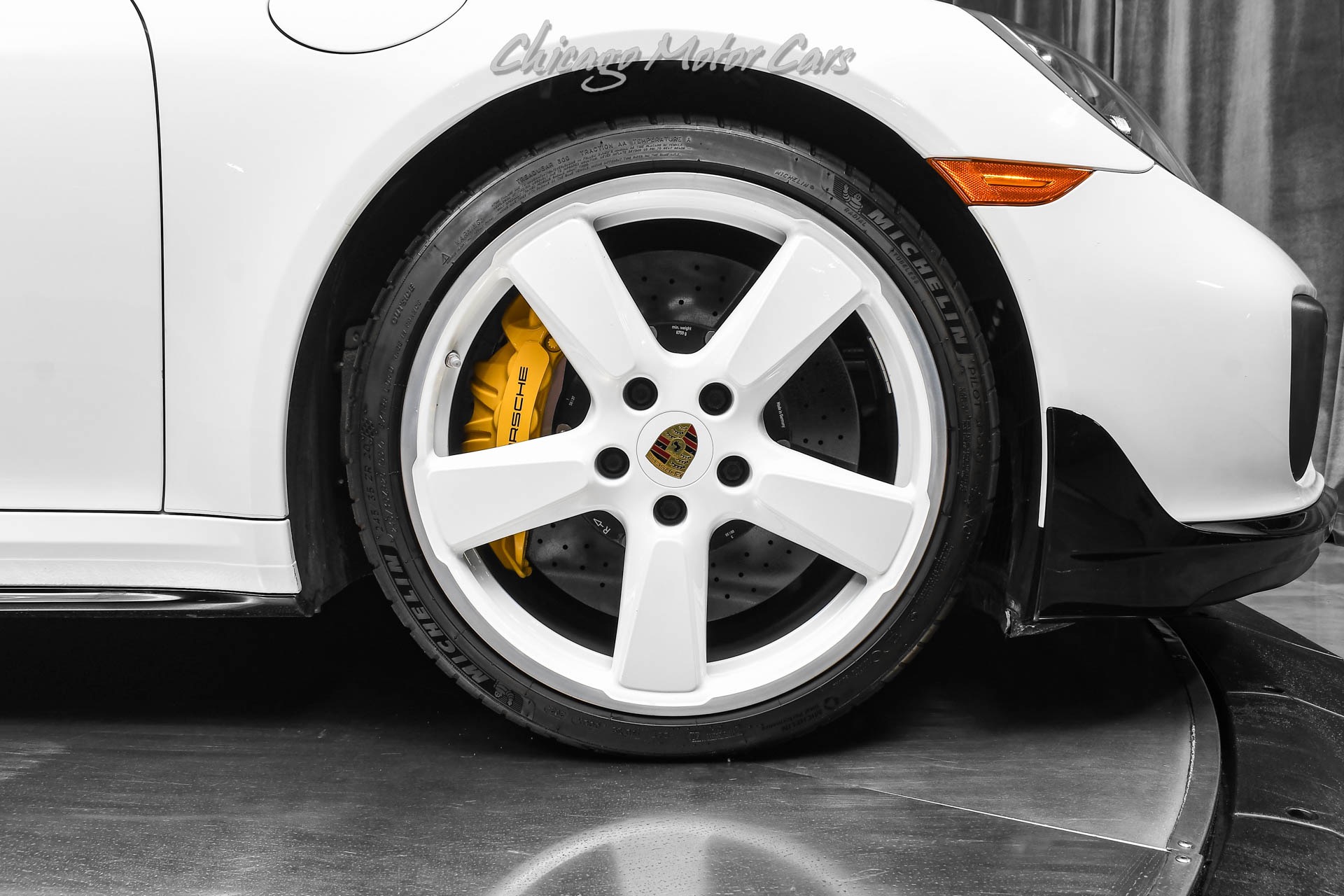 2019 Porsche 911 Turbo S - Photo 62
