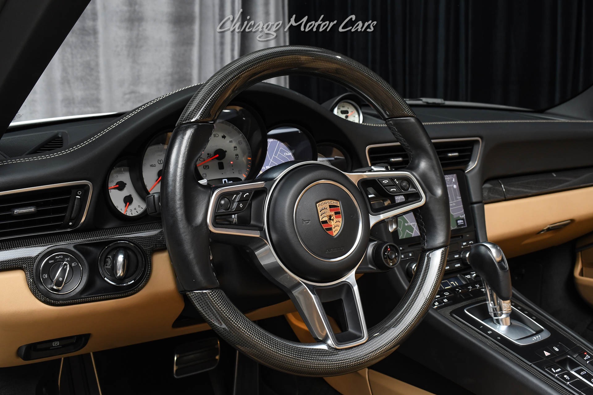 2019 Porsche 911 Turbo S - Photo 9