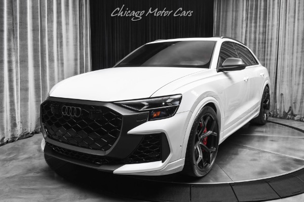 Used 2025 Audi RS Q8 Performance 4.0T Quattro SUV Matte Carbon Pkg Executive Pkg Luxury Pkg Sport Exhaust for sale Sold at Chicago Motor Cars in West Chicago IL 60185 2
