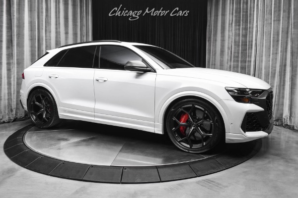 Used 2025 Audi RS Q8 Performance 4.0T Quattro SUV Matte Carbon Pkg Executive Pkg Luxury Pkg Sport Exhaust for sale Sold at Chicago Motor Cars in West Chicago IL 60185 6