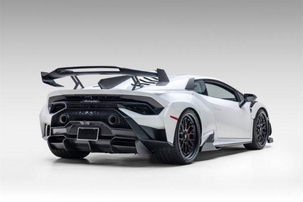 Used 2022 Lamborghini Huracan STO Carbon Fiber Vorsteiner Package $60k+ in Upgrades LOADED Serviced! PPF for sale Sold at Chicago Motor Cars in West Chicago IL 60185 4