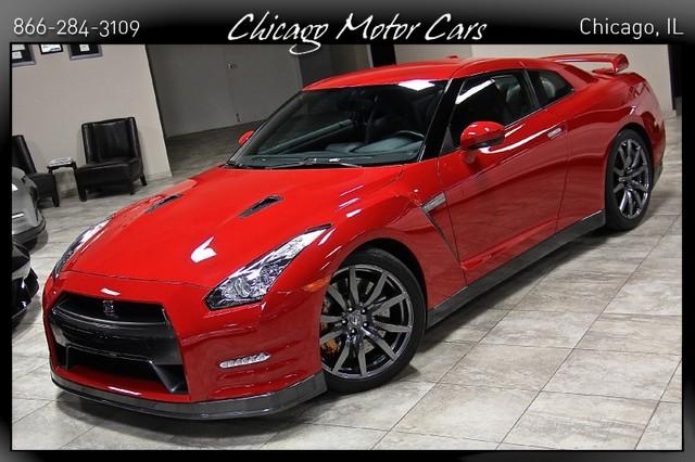 Used-2012-Nissan-GT-R-Premium