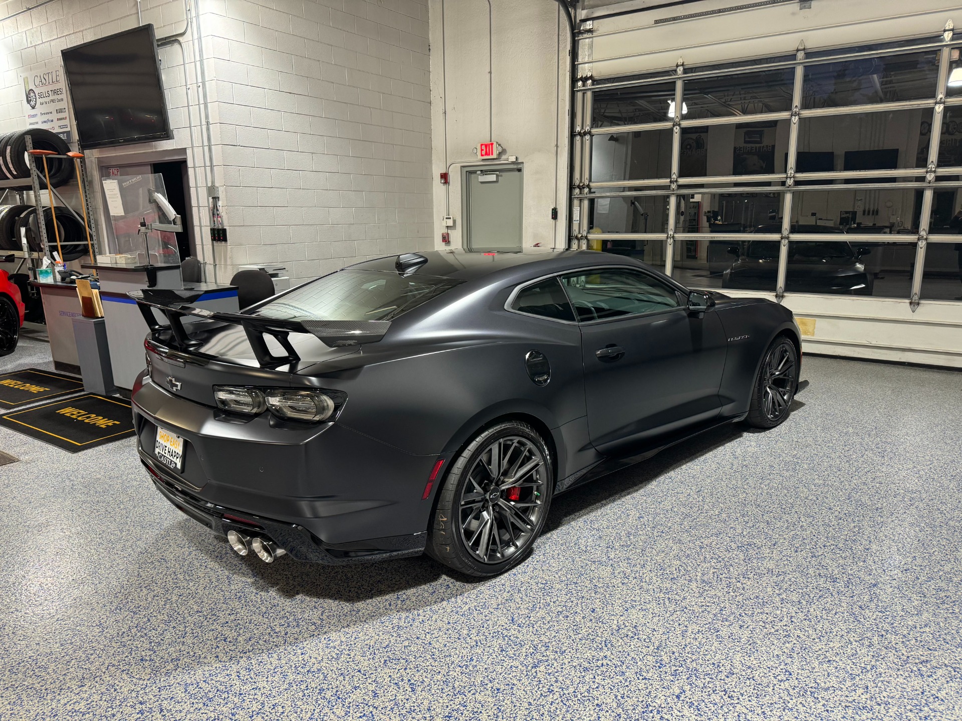 2024 Chevrolet Camaro ZL1 photo 2