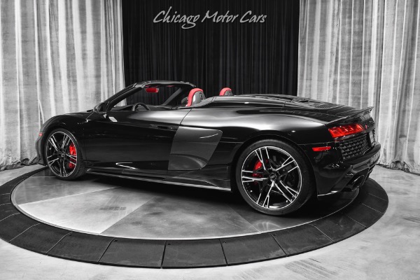 Used 2023 Audi R8 5.2L Quattro V10 Performance Spyder Carbon Exterior Pkg B&O Audio for sale Sold at Chicago Motor Cars in West Chicago IL 60185 3
