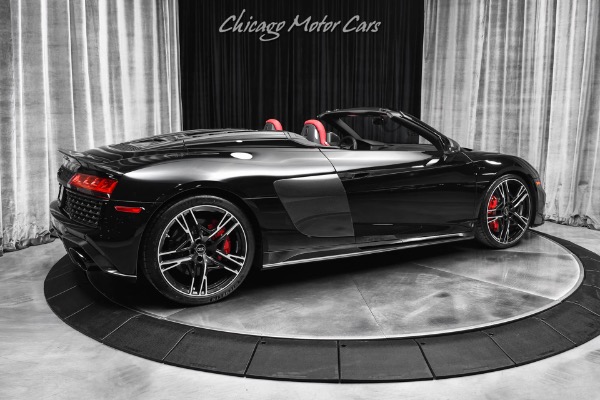 Used 2023 Audi R8 5.2L Quattro V10 Performance Spyder Carbon Exterior Pkg B&O Audio for sale Sold at Chicago Motor Cars in West Chicago IL 60185 5