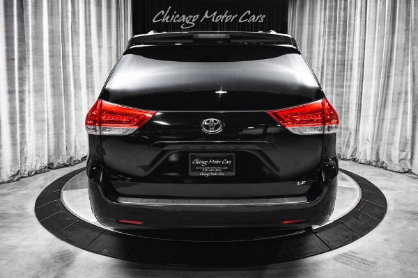 Used 2014 Toyota Sienna LE 7-Passenger! Auto Access Seat! Rear Entertainment! SUPER CLEAN! for sale Sold at Chicago Motor Cars in West Chicago IL 60185 4